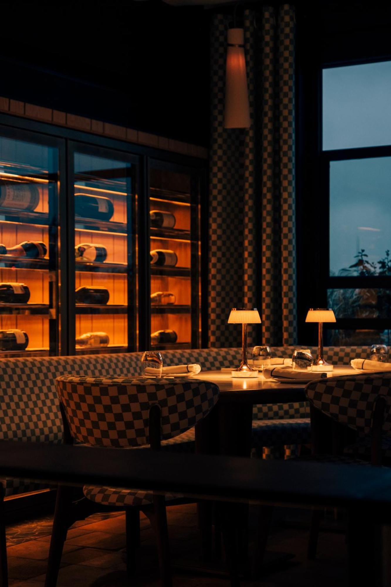 The Stay Boulevard Nisantasi Estambul Exterior foto The interior of the restaurant